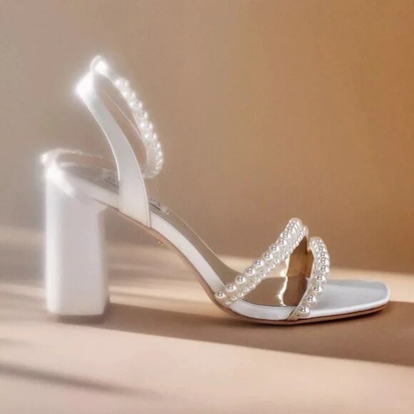 Anthropologie x Badgley Mischka Feisty Pearl Block Heels 7 | Wedding Shoes - Picture 2 of 13